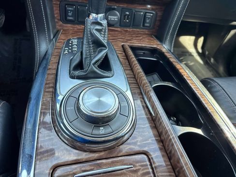 Used 2019 Nissan Armada SL w/ Premium Package AWD/4WD image 31