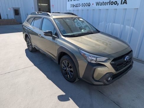 Used 2025 Subaru Outback Onyx Edition AWD/4WD image 5