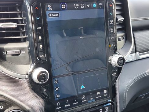 Used 2022 RAM 1500 Limited AWD/4WD image 20