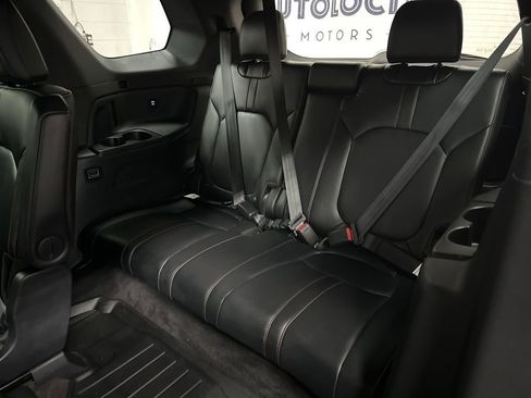 Used 2024 Honda Pilot TrailSport image 25