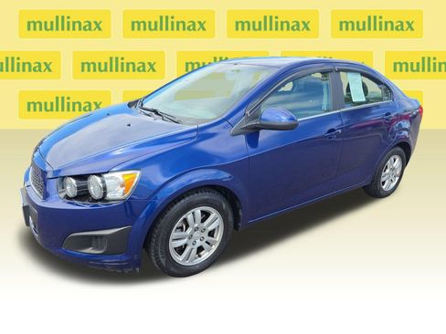 Used 2013 Chevrolet Sonic LT FWD image 14