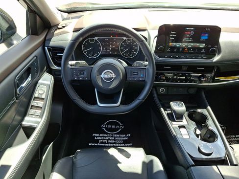 Certified 2023 Nissan Rogue SL w/ SL Premium Package AWD/4WD image 13