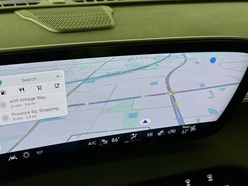 Used 2025 Buick Enclave Preferred image 14