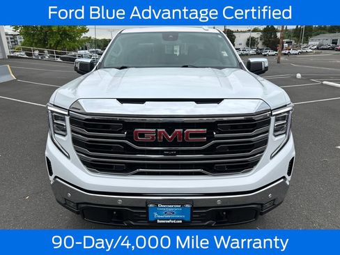 Used 2025 GMC Sierra 1500 SLT w/ SLT Premium Plus Package AWD/4WD image 11