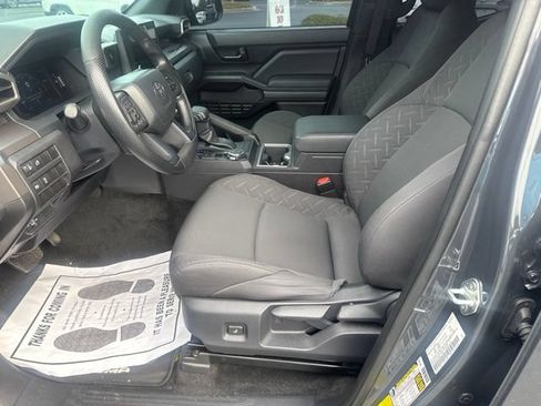 Used 2024 Toyota Tacoma SR5 AWD/4WD image 13