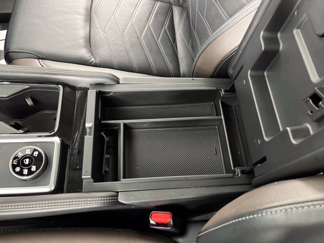 Used 2023 Nissan Pathfinder Platinum w/ Cargo Package AWD/4WD image 30