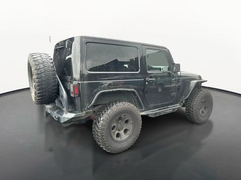 Used 2014 Jeep Wrangler Sahara w/ Connectivity Group AWD/4WD image 3