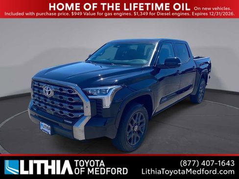 Used 2024 Toyota Tundra Platinum AWD/4WD image 1
