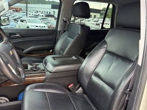 Used 2015 Chevrolet Tahoe LT w/ Luxury Package AWD/4WD image 14
