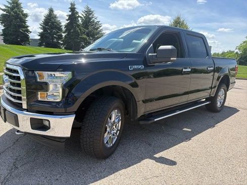 Used 2017 Ford F150 XLT w/ Equipment Group 302A Luxury AWD/4WD image 4