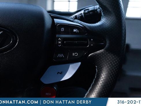 Used 2023 Hyundai Elantra N image 11