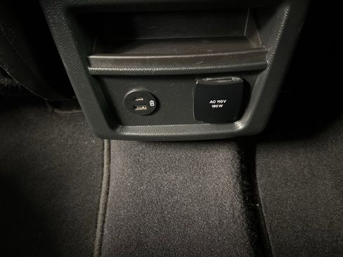 Certified 2022 Ford Edge SEL w/ Convenience Package image 26