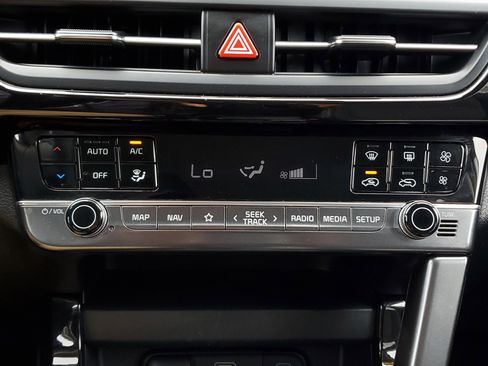 Used 2025 Kia Seltos S FWD image 26