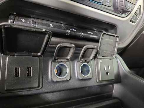 Used 2018 GMC Sierra 1500 SLT AWD/4WD image 28