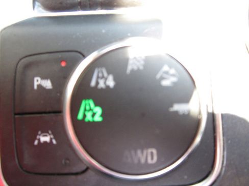 Used 2022 Chevrolet Blazer LT w/ Sound & Technology Package AWD/4WD image 24