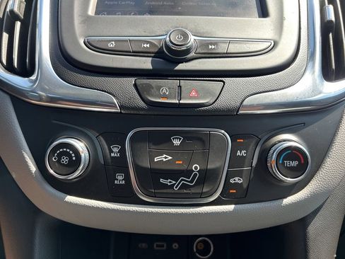 Certified 2022 Chevrolet Equinox LT image 32