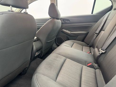 Used 2024 Nissan Altima 2.5 SV image 34