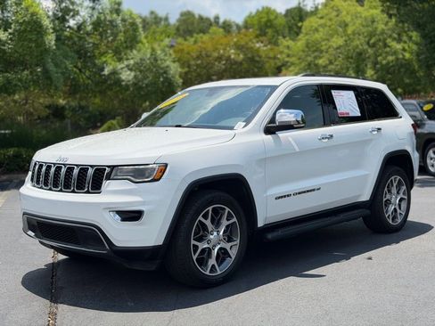 Used 2022 Jeep Grand Cherokee Limited w/ Trailer Tow Group IV RWD image 10