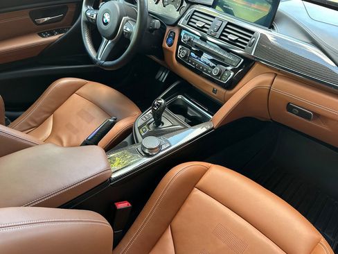 Used 2018 BMW M3 Base image 17