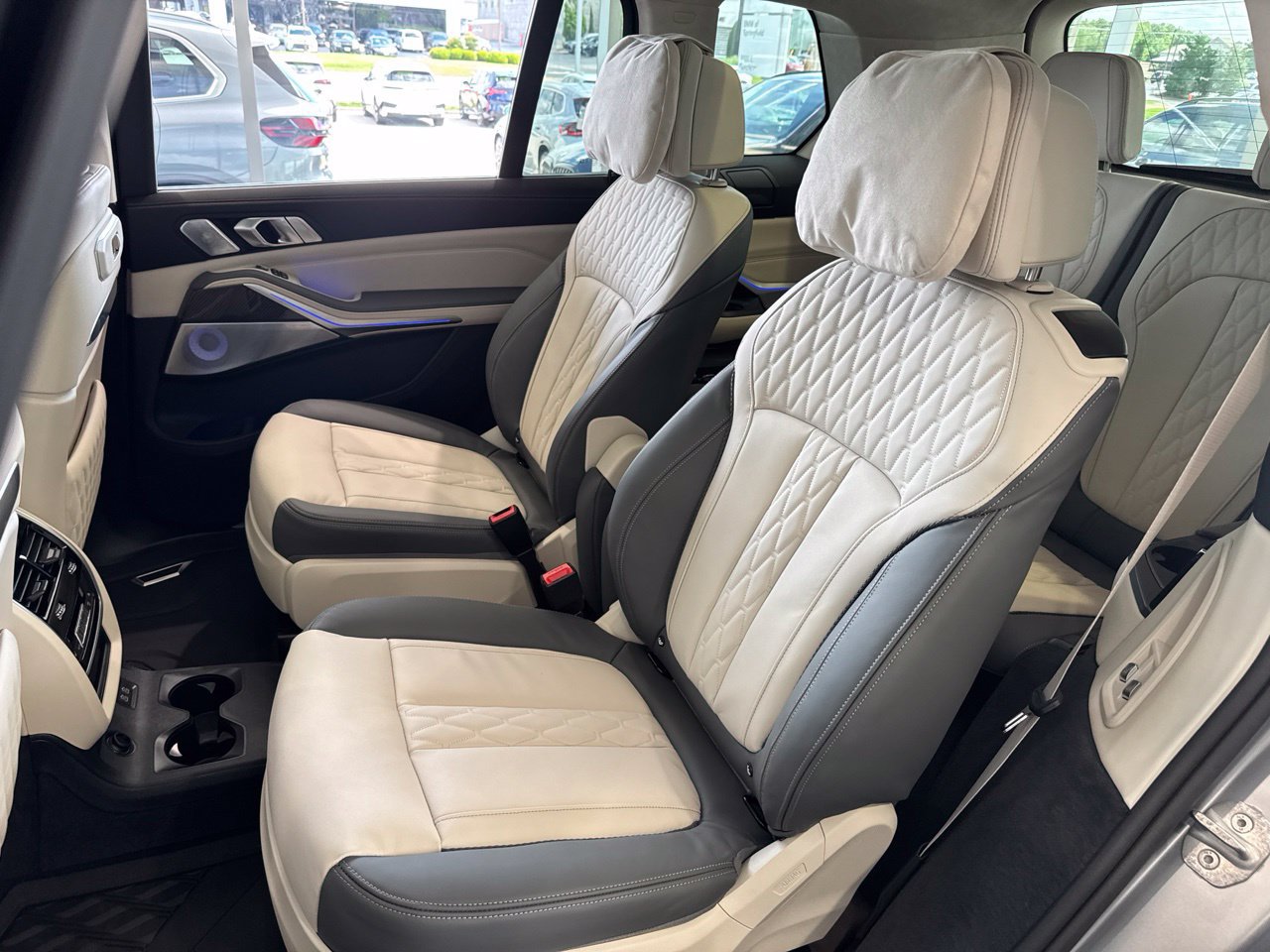 New 2027 BMW X7 M60i AWD/4WD image 45