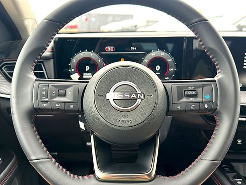New 2026 Nissan Kicks SR w/ Cold Weather Package FWD image 17
