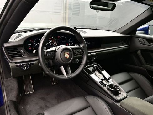 Used 2024 Porsche 911 Carrera GTS image 4
