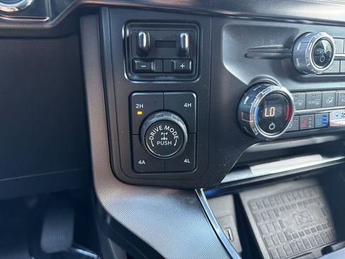 Used 2021 Ford F150 Platinum w/ Equipment Group 701A High image 26