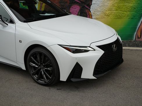 Used 2022 Lexus IS 350 F Sport image 2