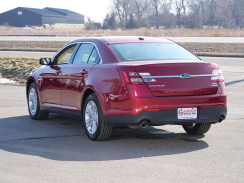 Used 2018 Ford Taurus SEL w/ Equipment Group 201A image 6