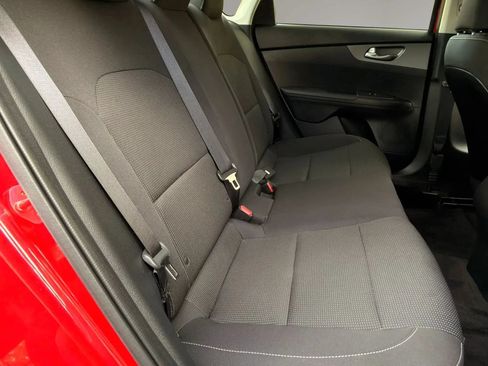 Used 2020 Kia Forte LXS FWD image 20