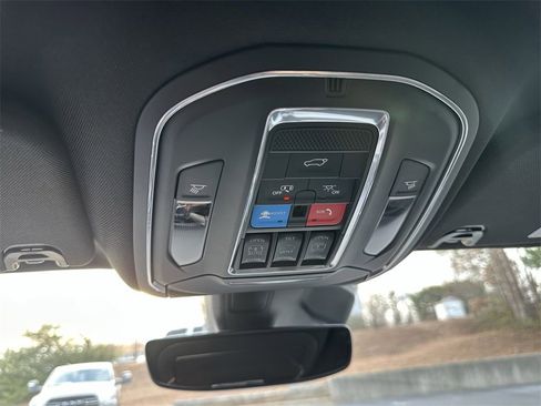 New 2025 Jeep Wagoneer Series II w/ Convenience Group I image 33