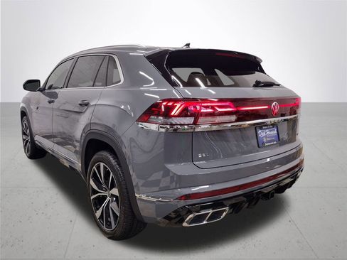 New 2026 Volkswagen Atlas Cross Sport SEL Premium R-Line AWD/4WD image 12
