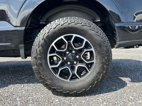 Used 2022 Ford F150 XLT w/ Equipment Group 302A High image 15