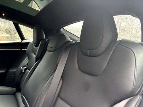 Used 2022 Tesla Model S AWD image 34