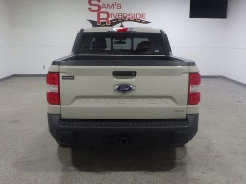 Used 2024 Ford Maverick Lariat w/ 4K Tow Package image 3