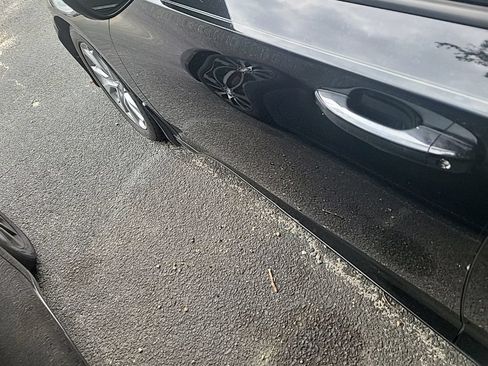 Used 2018 Honda Accord LX image 17