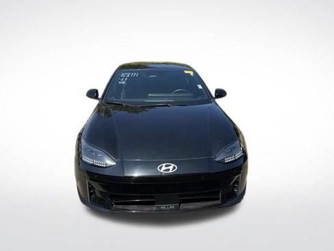 Used 2023 Hyundai Ioniq 6 SEL RWD image 8