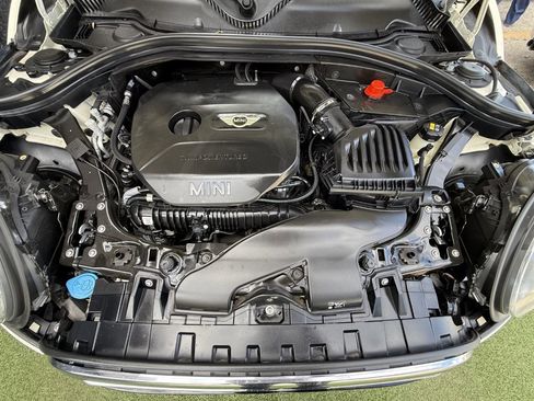 Used 2017 MINI Cooper Clubman S image 25