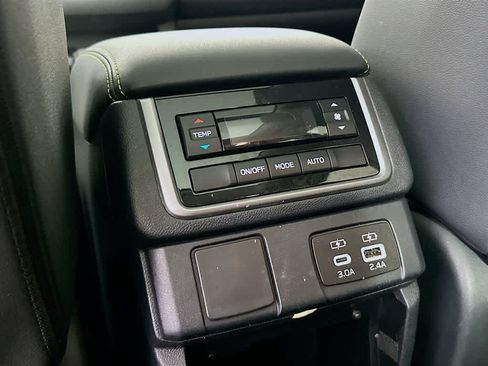 Used 2024 Subaru Ascent Onyx Edition AWD/4WD image 13
