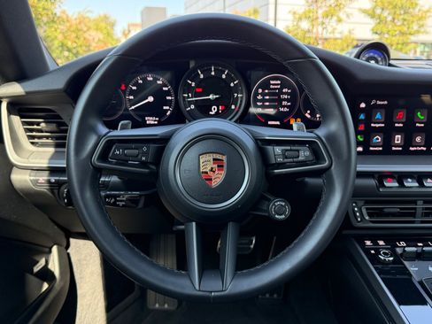 Used 2024 Porsche 911 Carrera RWD image 15