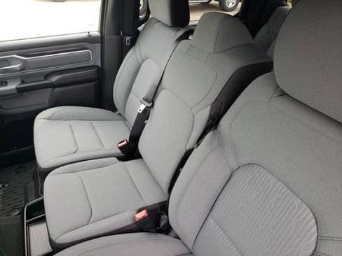 Used 2022 RAM 1500 Big Horn AWD/4WD image 17
