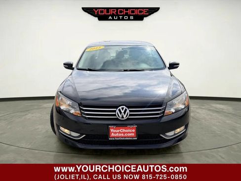 Used 2015 Volkswagen Passat 1.8T SE FWD image 11