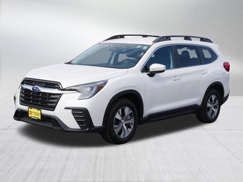 Certified 2025 Subaru Ascent Premium AWD/4WD image 3