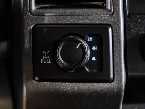 Used 2021 Ford F250 XL w/ STX Appearance Package AWD/4WD image 22