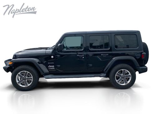 Used 2020 Jeep Wrangler Unlimited Sahara AWD/4WD image 2
