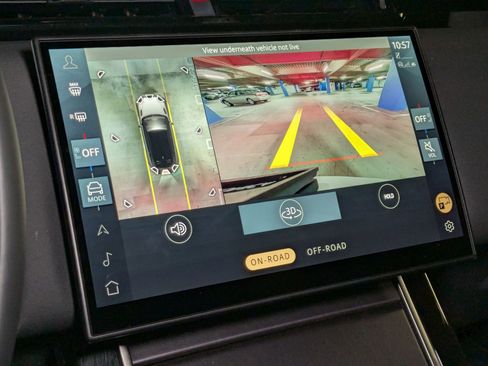 New 2026 Land Rover Range Rover Velar Dynamic SE image 13