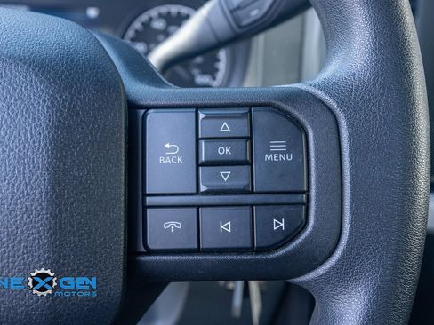 Used 2024 Ford F550 2WD Regular Cab Super Duty image 15