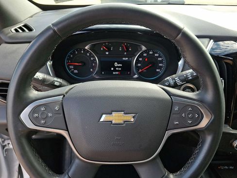 Used 2023 Chevrolet Traverse LT AWD/4WD image 19