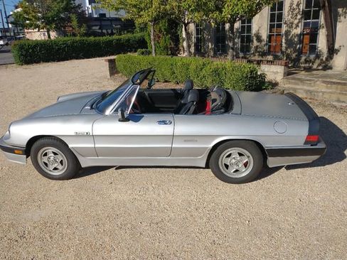 Used 1986 Alfa Romeo Spider Veloce image 75
