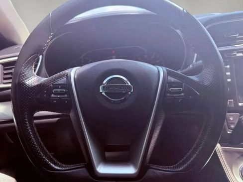 Used 2020 Nissan Maxima 3.5 SV w/ Floor Mat Group FWD image 17